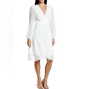 AREA STARS Textured Dots White Flowy Fit and Flare Chiffon Midi Dress Sz L NWOT